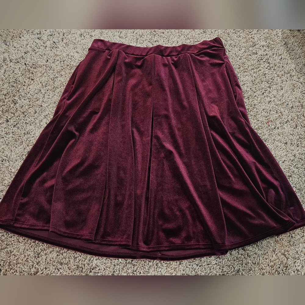 Piphany Velvet A-Line Skirt in Rich Burgundy
